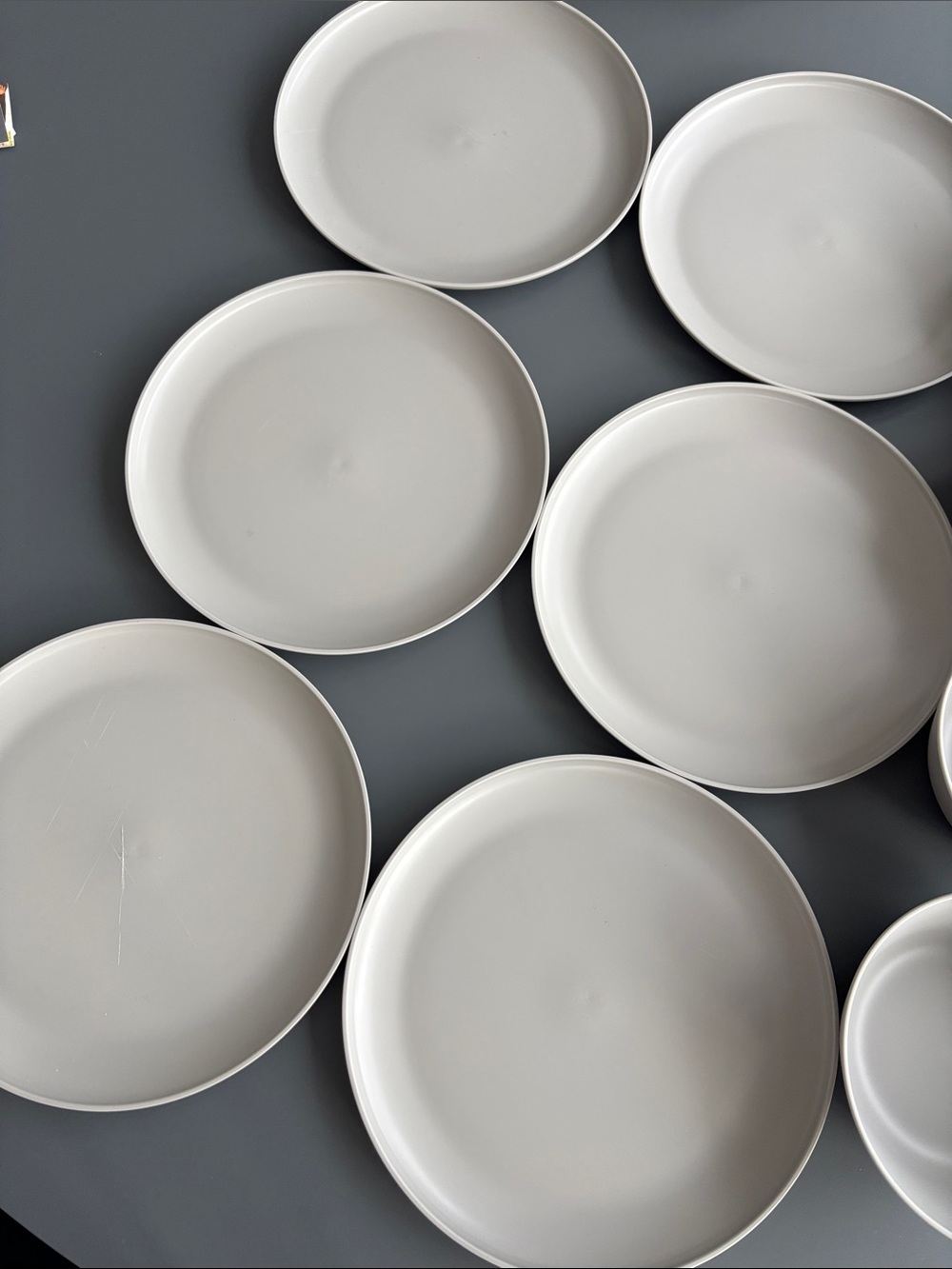 Outdoor Dish Set Gray Plates & Bowls Picnic Pool Patio BPA Free - Picture 5 of 5